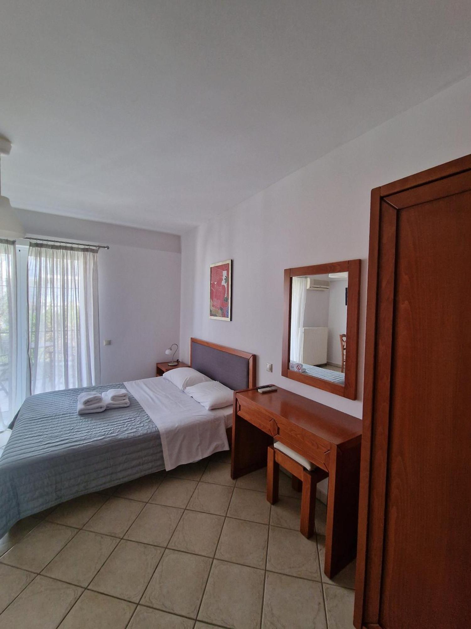 Porto Xronia Apart otel Khrónia Dış mekan fotoğraf